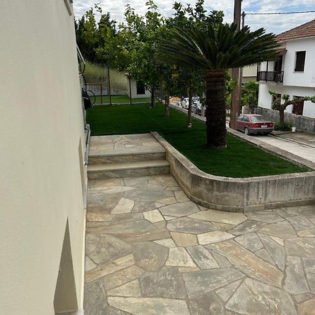 Athena'S Luxury Place Агрия Экстерьер фото