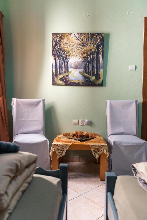 Athena'S Luxury Place Агрия Экстерьер фото