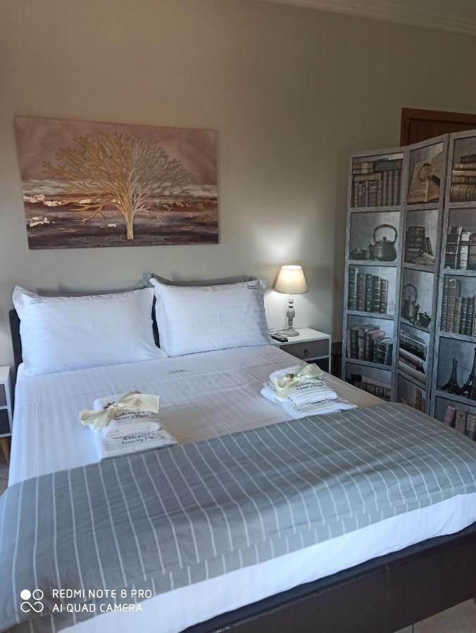 Athena'S Luxury Place Агрия Экстерьер фото
