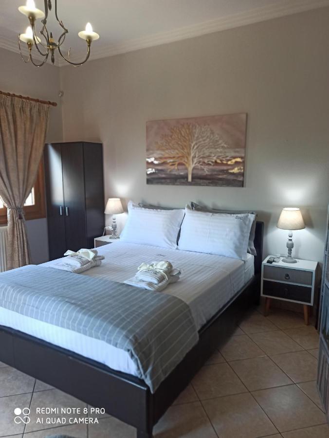 Athena'S Luxury Place Агрия Экстерьер фото